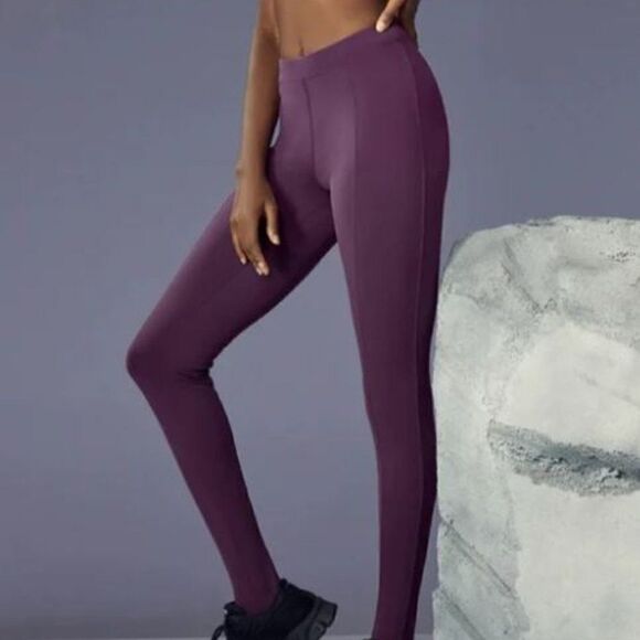 NWT ALO Airbrush High-Waist Enso Leggings Dark Plum XXS-S - Picture 1 of 7